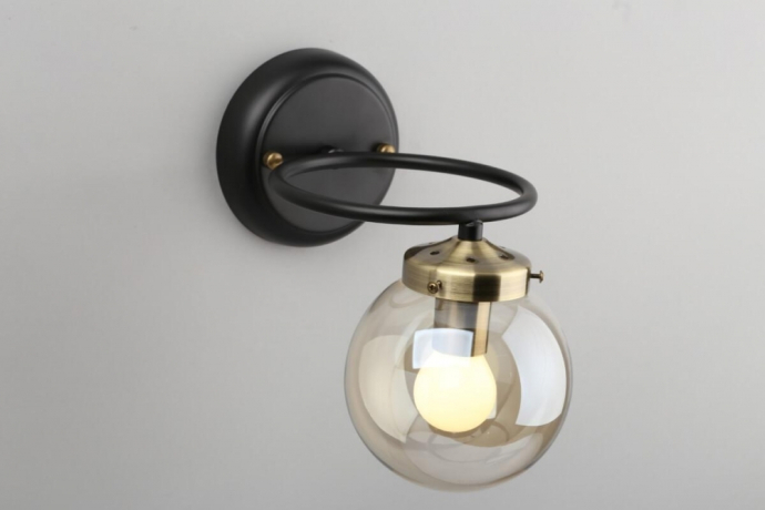 Бра с лампочкой Omnilux OML-94001-01+Lamps 