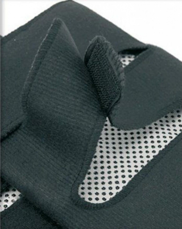 Нарушена упаковка!  <680782> Наколенники турмалиновые с магнитными вставками, 2 шт. Bradex KZ 0245