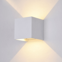 Накладной светильник Maytoni Outdoor Fulton O572WL-L6W