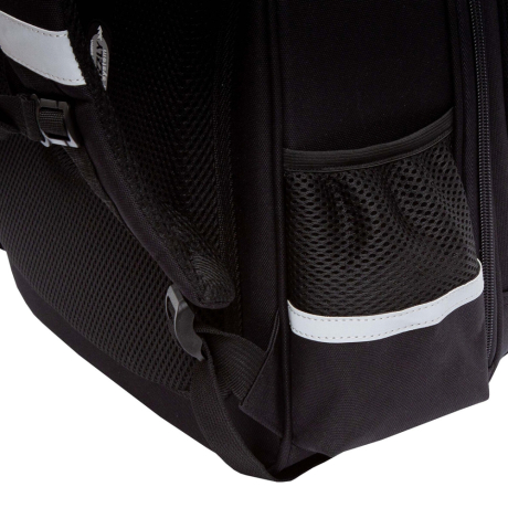 Нарушена упаковка!  <796731> Ранец GRIZZLY анатомическая спинка, c брелоком, для девочек, "HEARTS", чёрный 36х28х20 см, RAz-586-5/1 (274149)