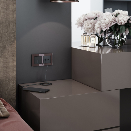 Выключатель одноклавишный сенсорный с управлением по Wi-Fi (черный) Werkel 300522