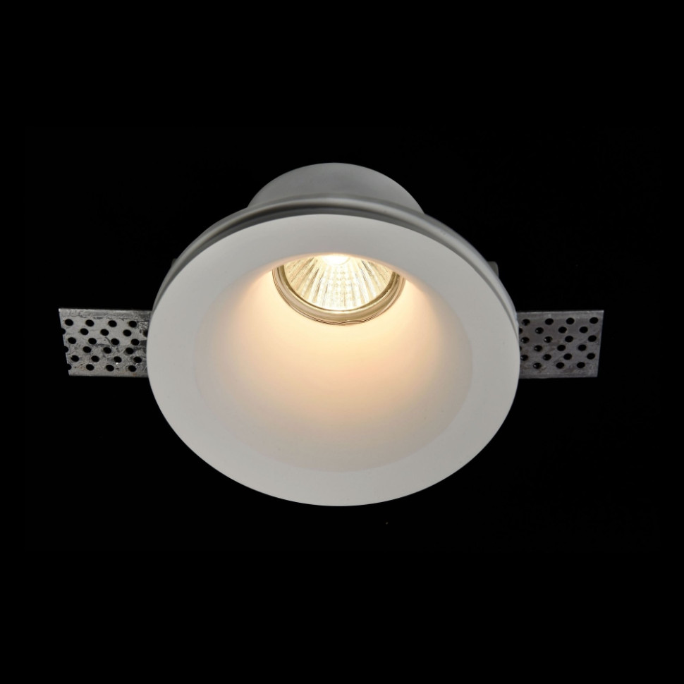 DL002-1-01-W Встраиваемый светильник Maytoni Gyps - фото 1