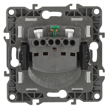 Розетка ЭРА 12 2P E Schuko со шторками с крышкой 16A 250V 12-2103-15 168908