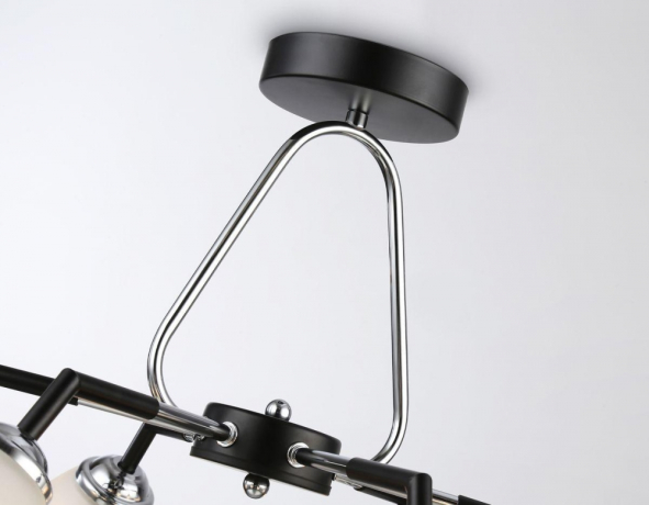 Потолочная люстра с лампочками Ambrella light TR303294+Lamps 