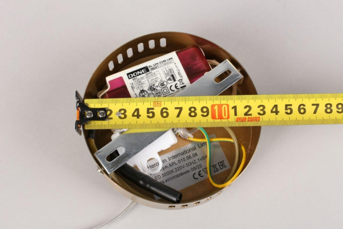 Подвесной светодиодный светильник Aployt Carla APL.010.06.08 