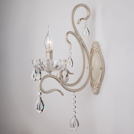 Бра Eurosvet Etna 12205/1 белый Strotskis 