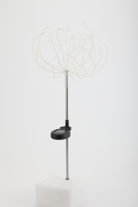 Нарушена упаковка!  <228526> Садовый светильник Фейерверк на солнечной батарее ERAUF024-01 (Б0044216)