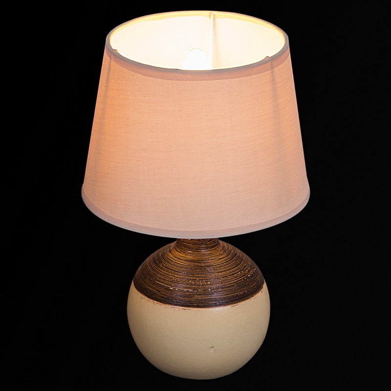 Настольная лампа Reluce 01933-0.7-01 CR BK (1413042), цвет желтый - фото 1