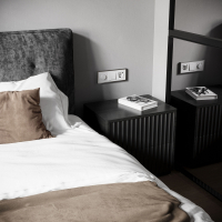 Выключатель проходной одноклавишный с подсветкой без рамки Werkel белый матовый W1112161