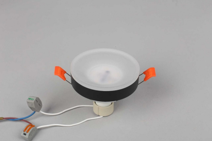 Светильник точечный с лампочкой Omnilux OML-102919-01+Lamps 