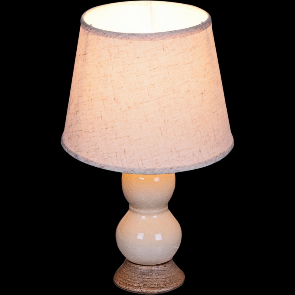 Настольная лампа Reluce 22016 1421406, цвет бежевый - фото 1
