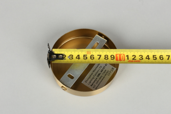 Люстра на штанге с лампочками Omnilux OML-68107-07+Lamps 