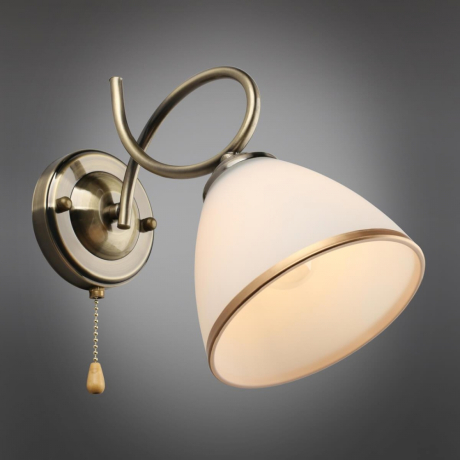 Бра с лампочкой Omnilux OML-25301-01+Lamps 