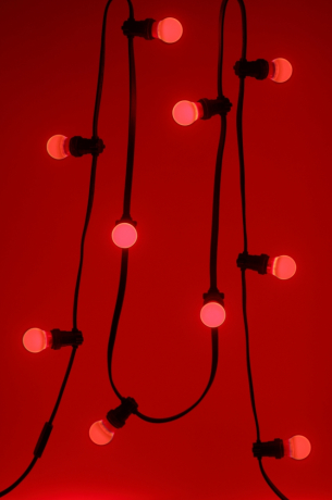 Лампа светодиодная ЭРА E27 3W 3000K красная ERARL50-E27 Б0049580