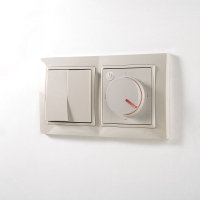 Выключатель двухклавишный проходной (слоновая кость) Werkel W1122003