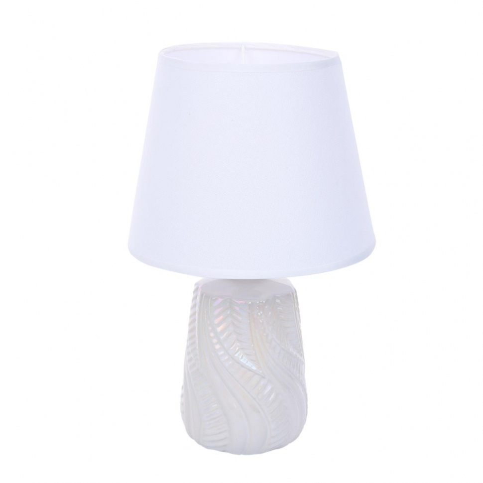 Настольная лампа Lumion Sinna Classi 82121T 2259₽