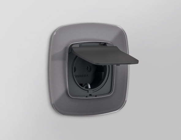 Накладка для розетки влагозащищенной с заземлением и со шторками с крышкой Ambrella Volt OMEGA OP9080 