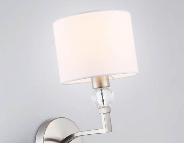 Подвесная люстра Ambrella Light High Light Classic LH71131 